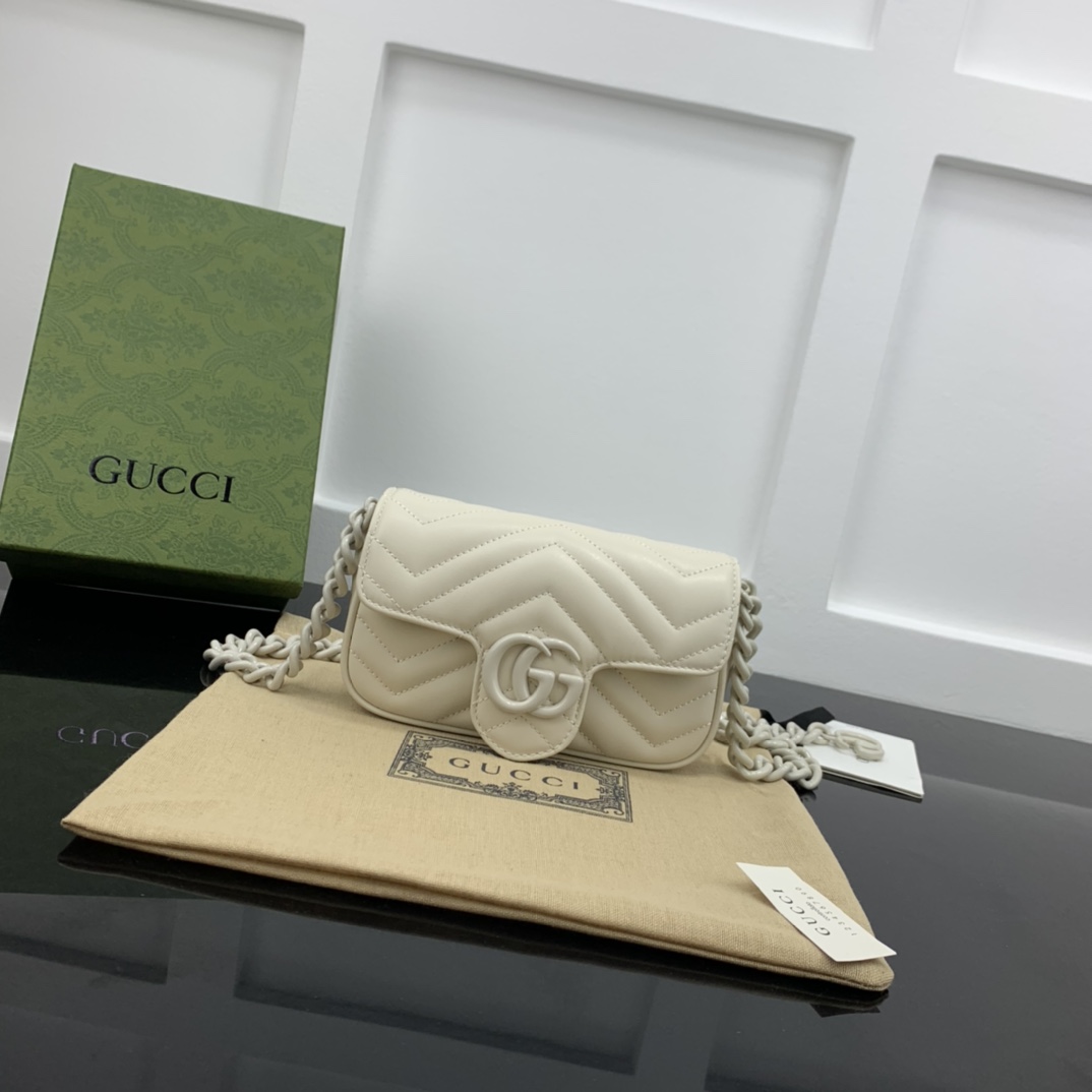 Gucci Satchel Bags